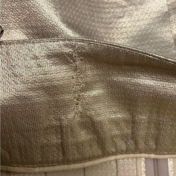 Chanel Mini Gold Cream Skirt Lame Pleated Size 2 - Picture 12 of 14